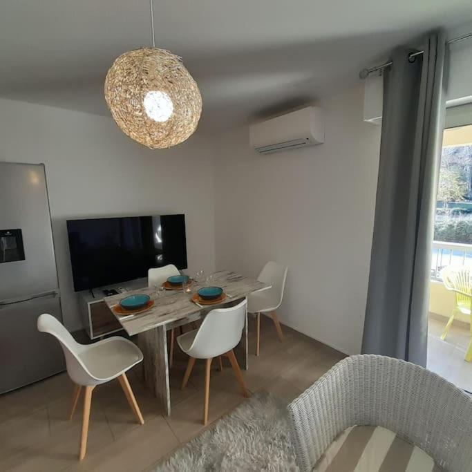 Petit Paradis Classe 3 Etoiles A 200M De La Plage! Terrasse-Wifi-Parking-Clim Saint-Mandrier-sur-Mer Exterior foto