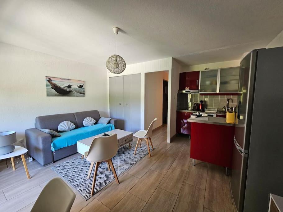 Petit Paradis Classe 3 Etoiles A 200M De La Plage! Terrasse-Wifi-Parking-Clim Saint-Mandrier-sur-Mer Exterior foto